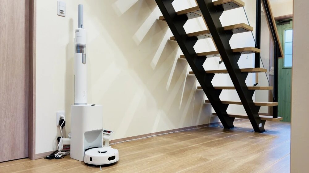 ロボットとスティックの共存!「SwitchBot ロボット掃除機K10+ ロボットとスティックの共存!「SwitchBot ロボット掃除機K10+