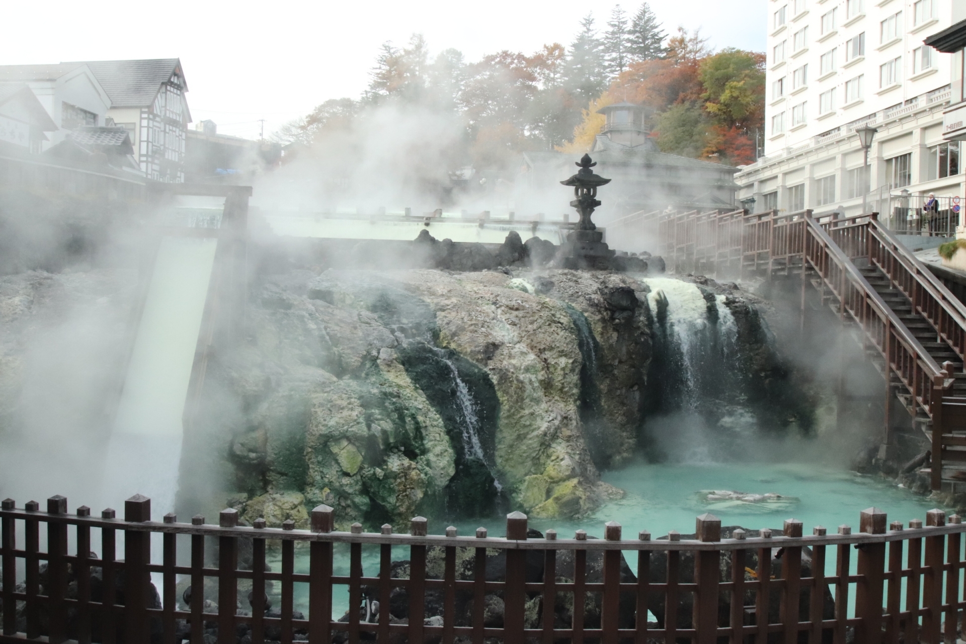 草津温泉の湯畑