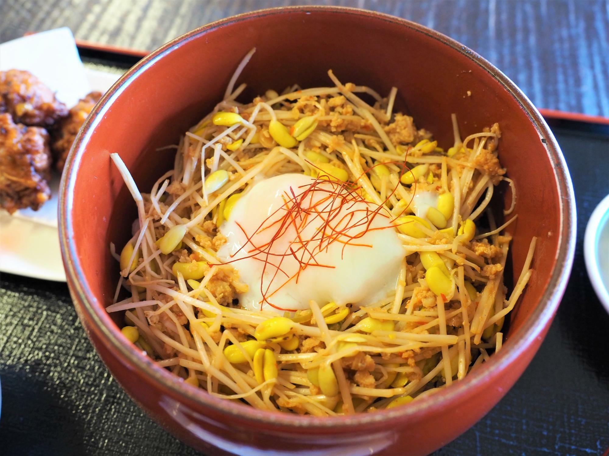 大鰐温泉もやしの丼