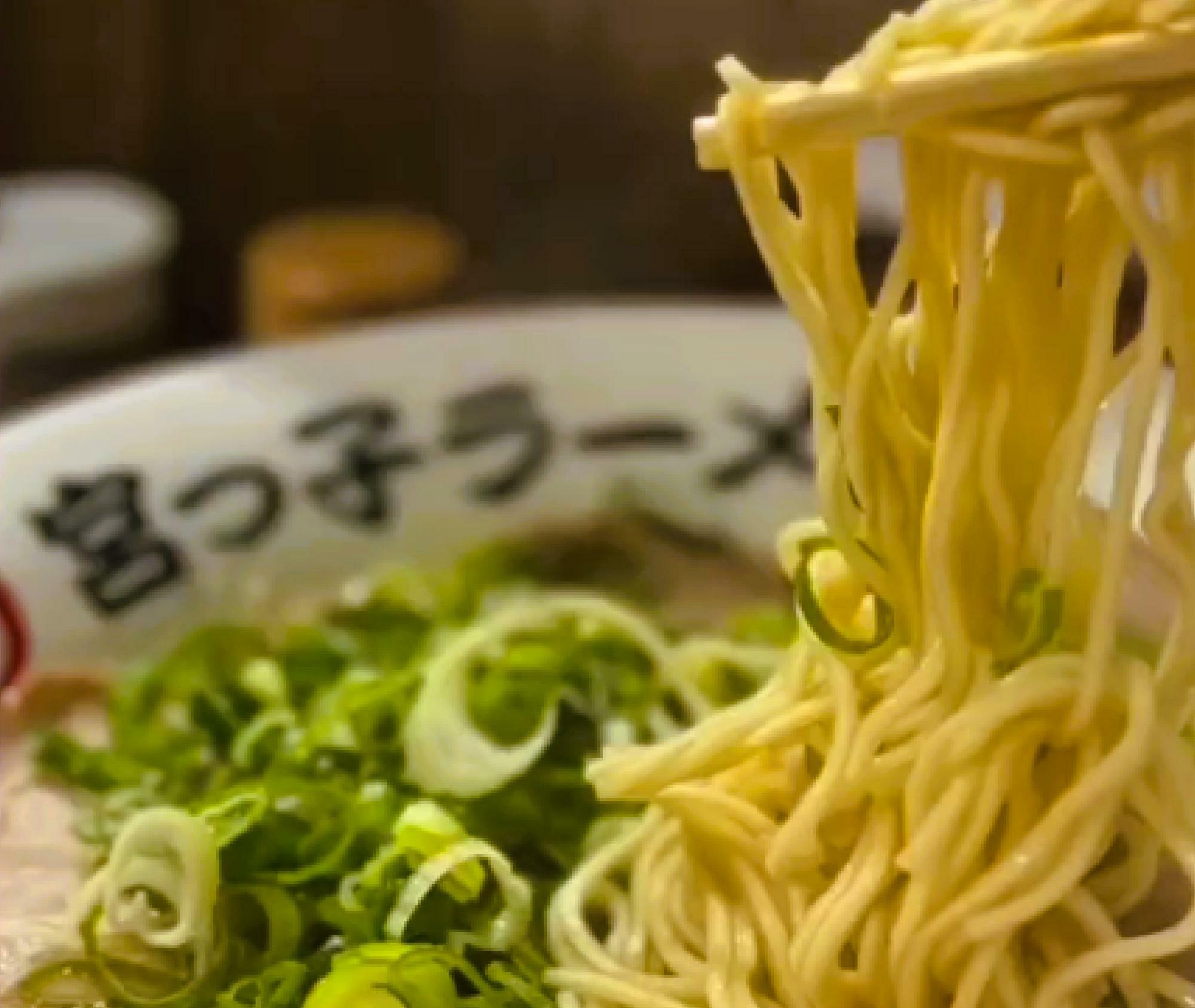 ネギたっぷりも魅力の宮っこラーメン。(画像使用の承認を頂いています)