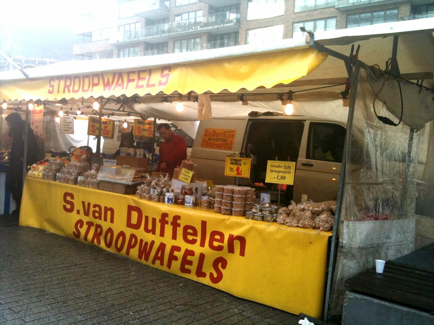 出典：flickr.com - Stroopwafels - Typical Dutch winter treat