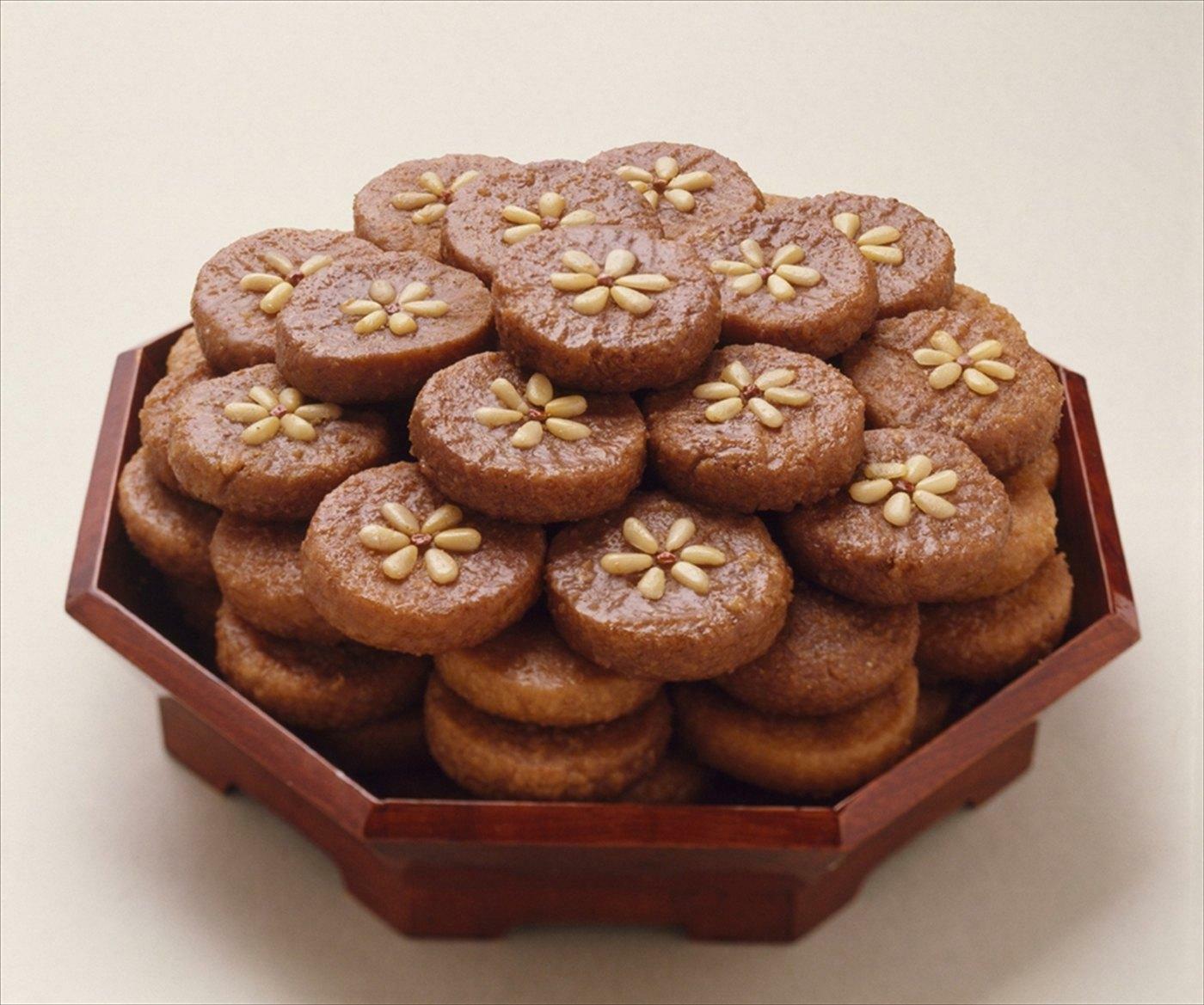 出典:flickr.com - Republic of Korea,  yakgwa, honey cookies