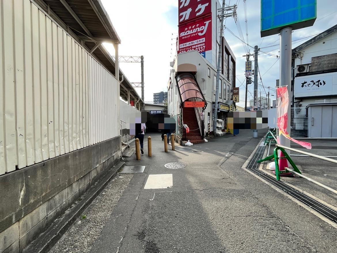 阪急富田駅前周辺