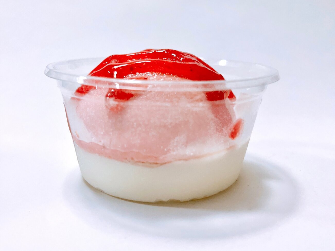 ローソン】これぞ大人のいちごミルク!本格いちごなのにまろやか ローソン】これぞ大人のいちごミルク!本格いちごなのにまろやか