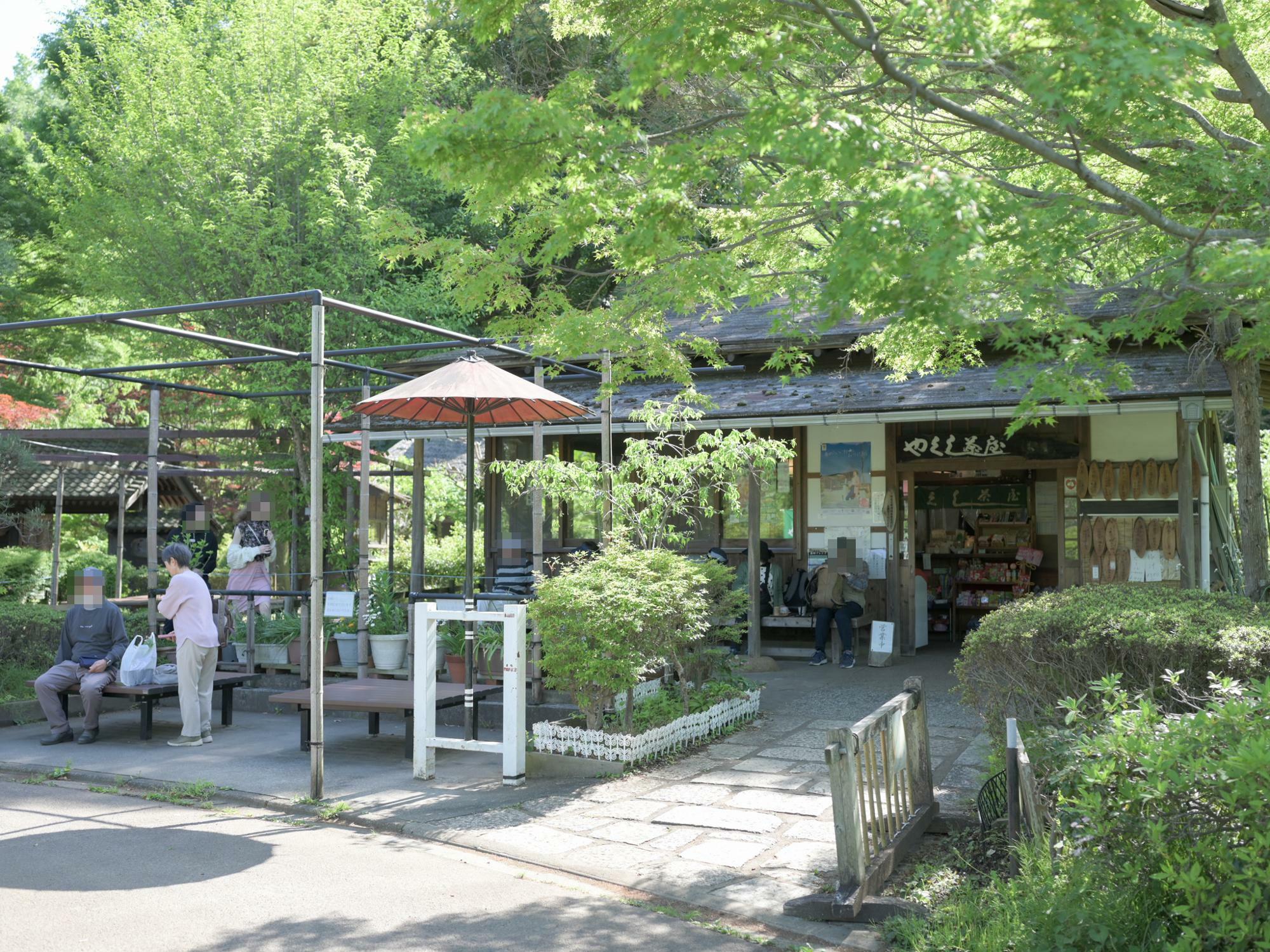 風情のあるやくし茶屋