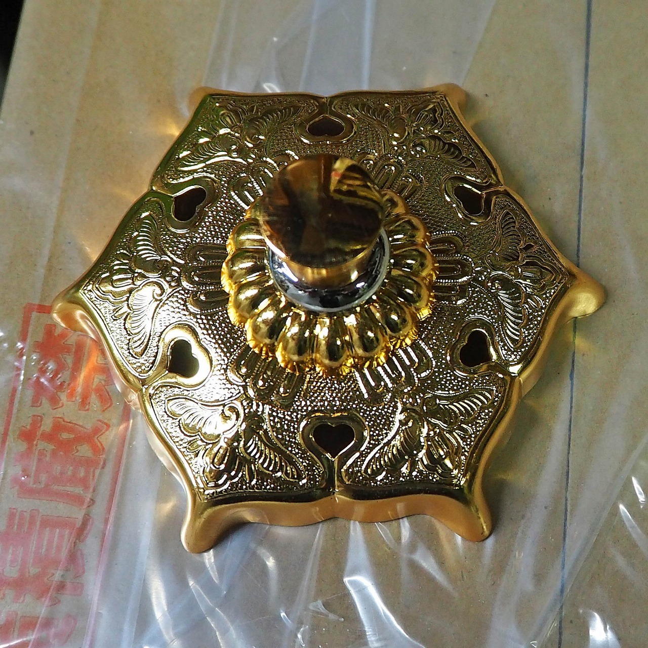 寺社でよく使われている釘隠し・装飾用金物