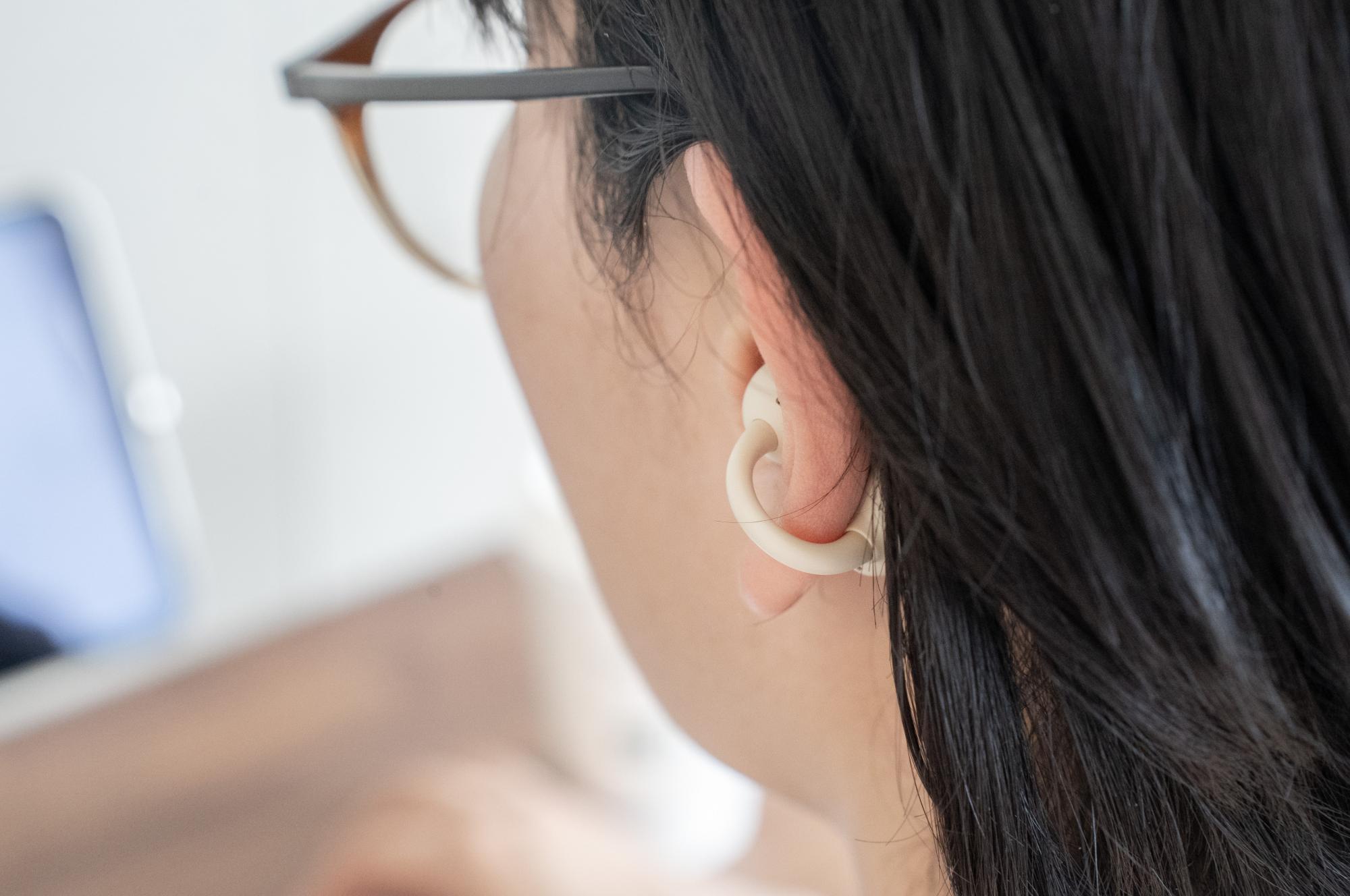 最強のながら聴きイヤホン”HUAWEI FreeClipに待望の新色ベージュ 最強のながら聴きイヤホン”HUAWEI FreeClipに待望の新色ベージュ