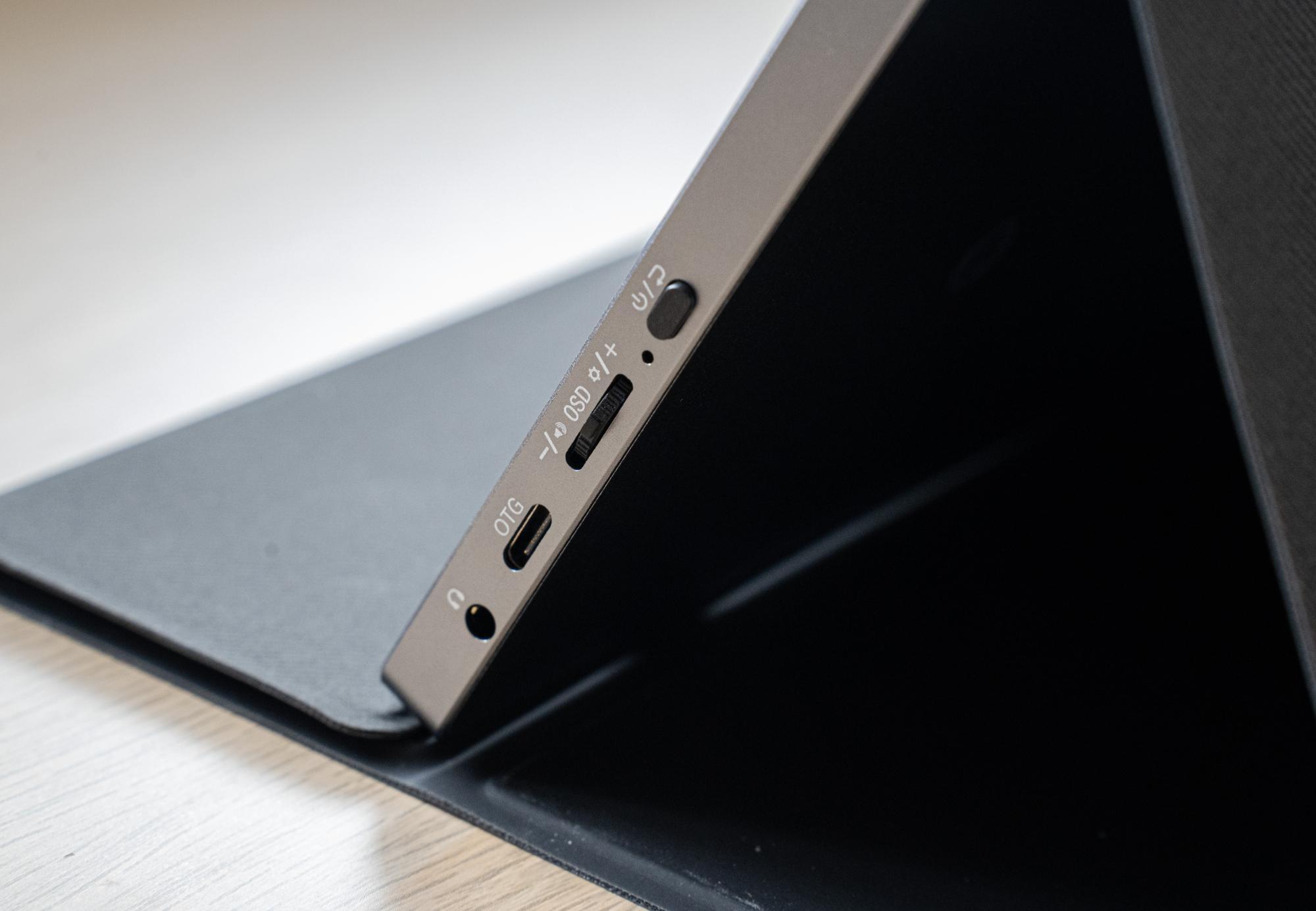 Intehillの4Kモバイルモニターが16型/16:10で過去最高の完成度 Intehillの4Kモバイルモニターが16型/16:10で過去最高の完成度