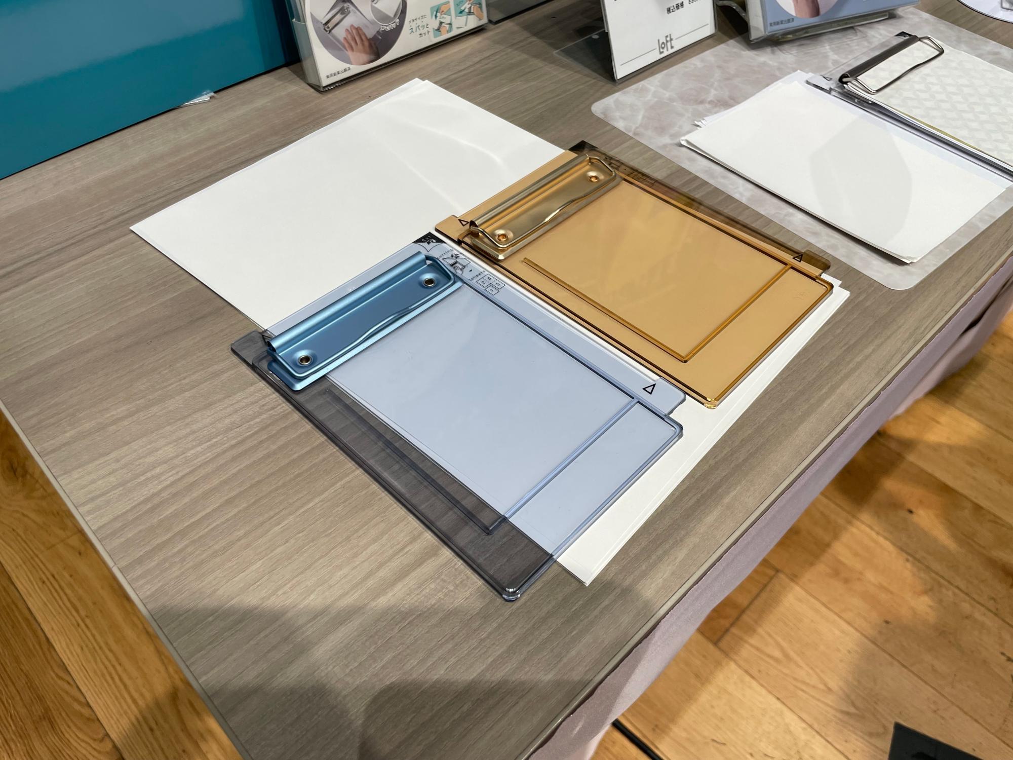 A4裏紙に書いたイカ A4裏紙に書いたイカ