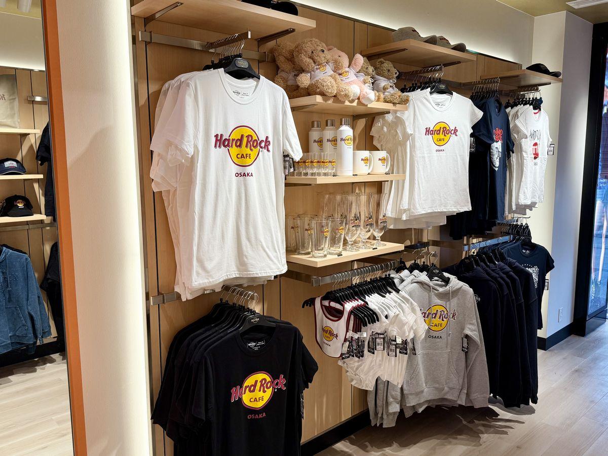 大阪難波【3点】ハードロックカフェ新規開店・オープニング・ピン＆虎
