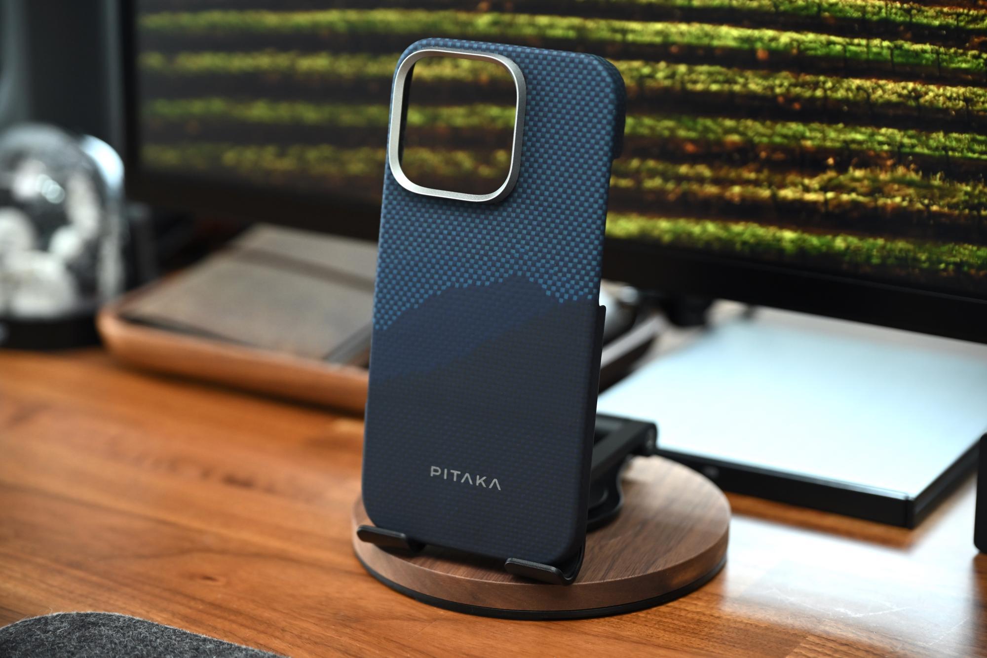 おしゃれな極薄軽量 iPhoneケース PITAKA Tactile Woven Case おしゃれな極薄軽量 iPhoneケース PITAKA Tactile Woven Case