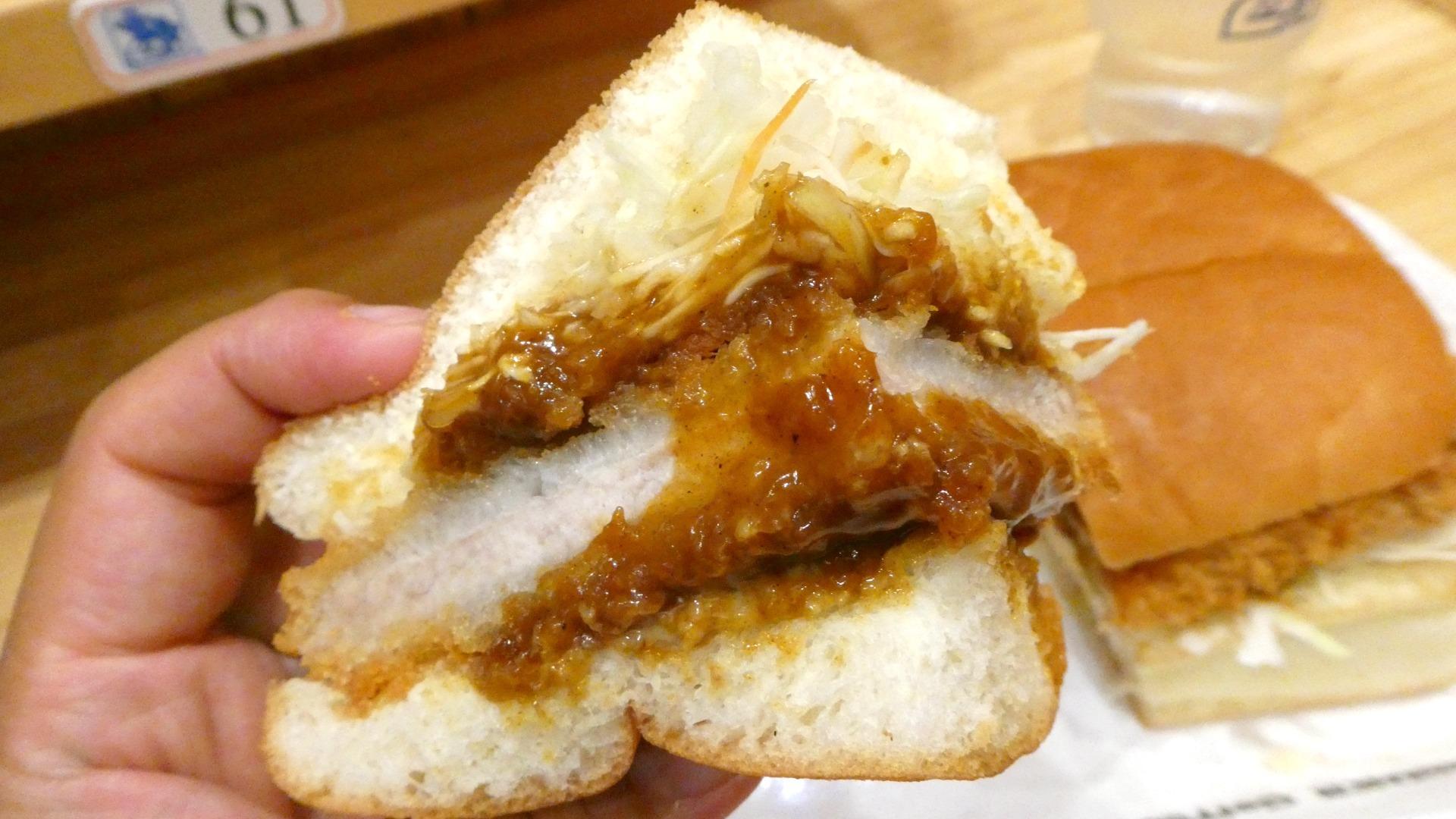 【名古屋めし新定番】コメダのカツカリーパンがうますぎる件。パン・カツ・カレーの完璧バランス（土庄雄平） - エキスパート - Yahoo!ニュース