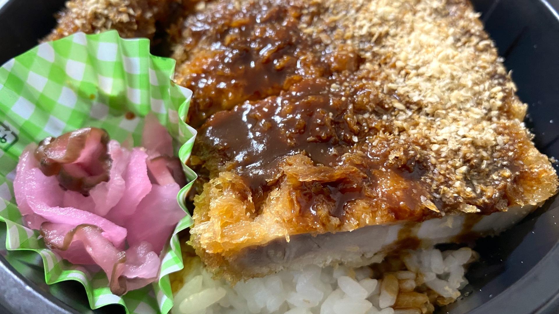 【名古屋めし】濃厚みそダレがクセになる！矢場とんの「みそかつ丼」テイクアウト（土庄雄平） - エキスパート - Yahoo!ニュース