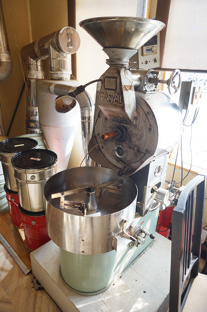 珈琲豆を焙煎するための機械