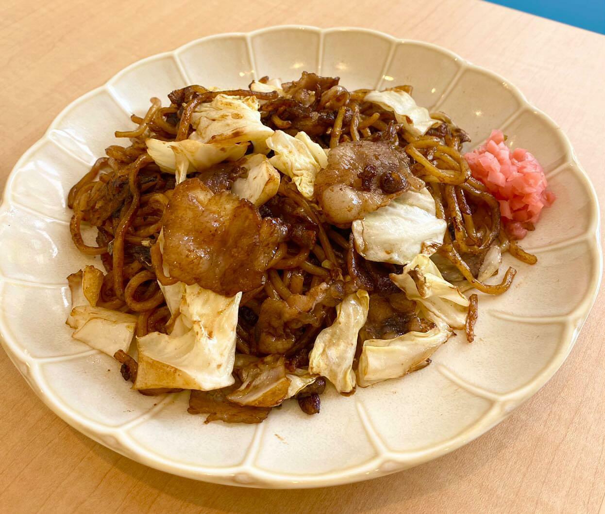 豚バラソース焼きそば（税込み480円）※提供：たころんCafe