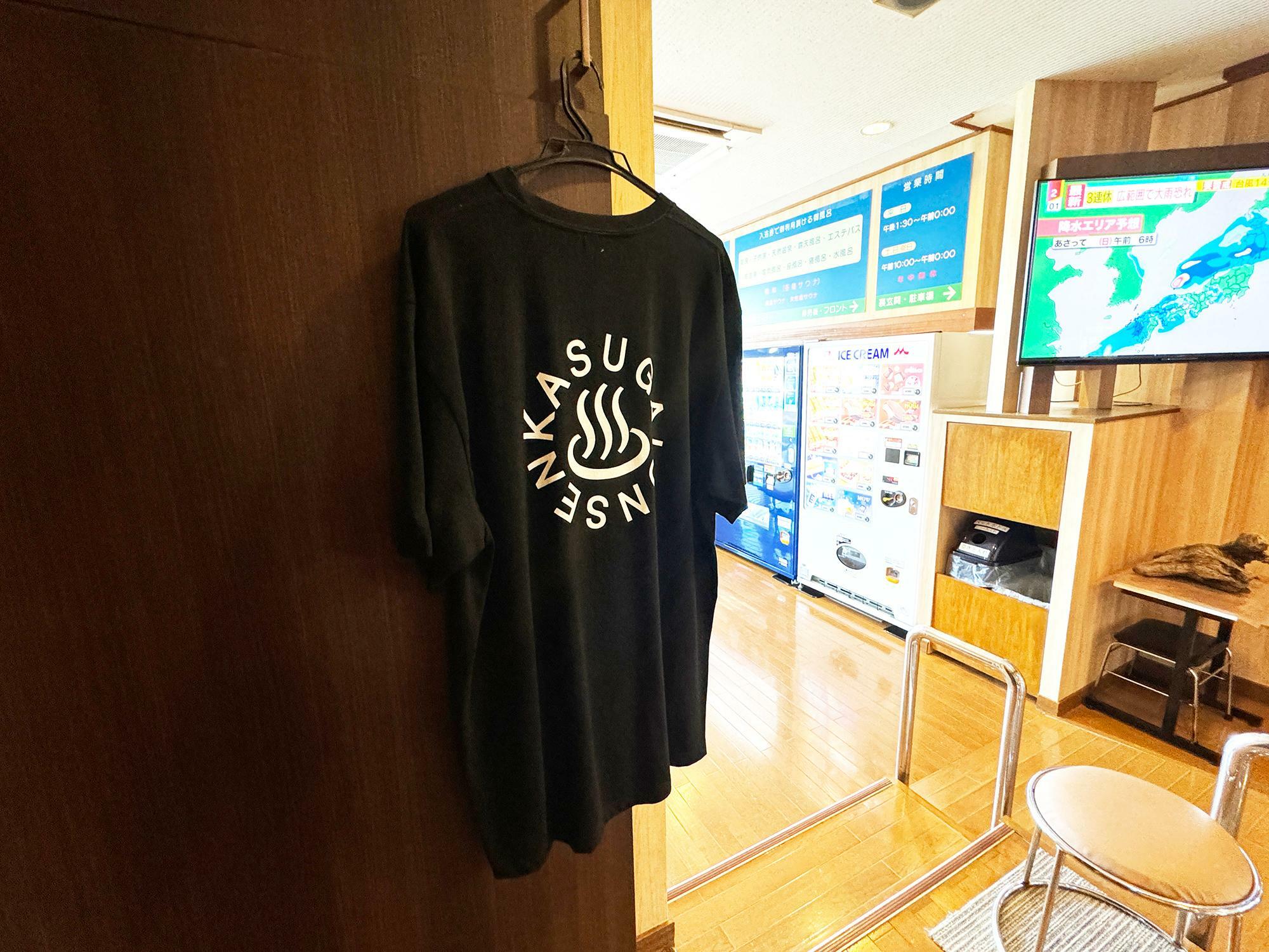 オリジナルTシャツ（税込み2200円）こちらは背中側です。