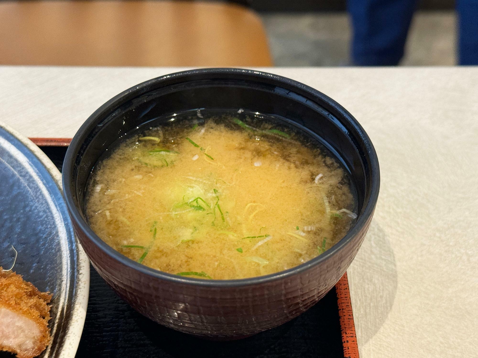 白味噌のお味噌汁