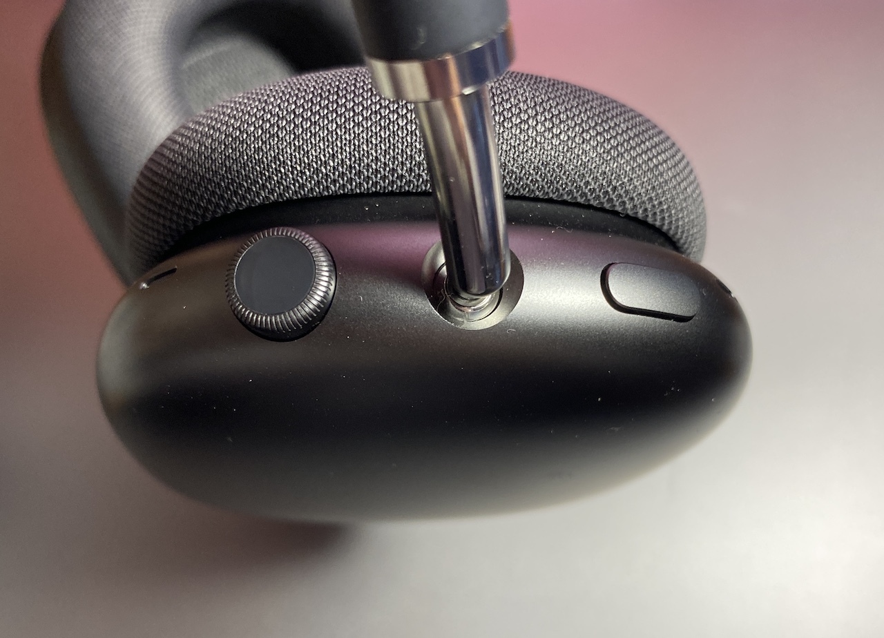 レビュー】AirPods Max、最高級の装着感と質感 でノイキャン レビュー】AirPods Max、最高級の装着感と質感 でノイキャン