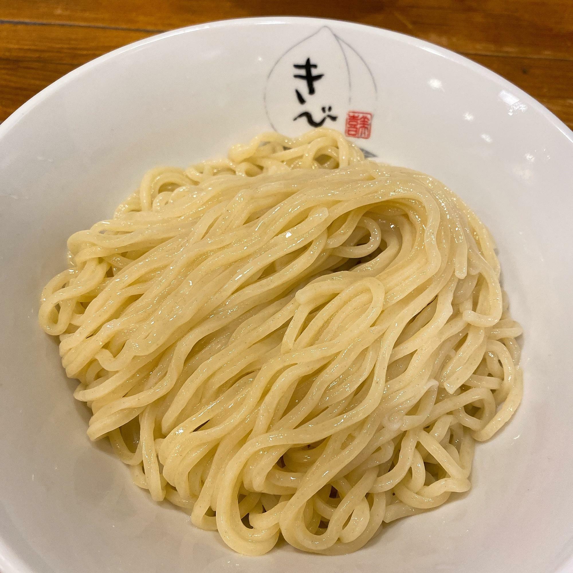 綺麗な麺