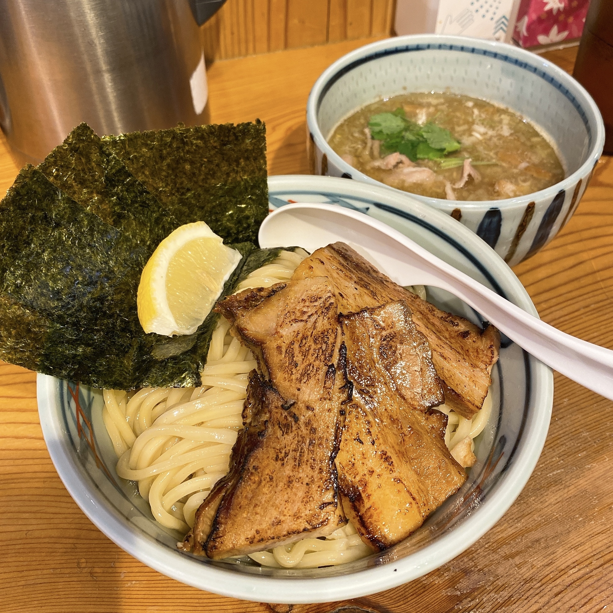 特製ガーリック豚塩つけ麺、大盛り(¥1,100)