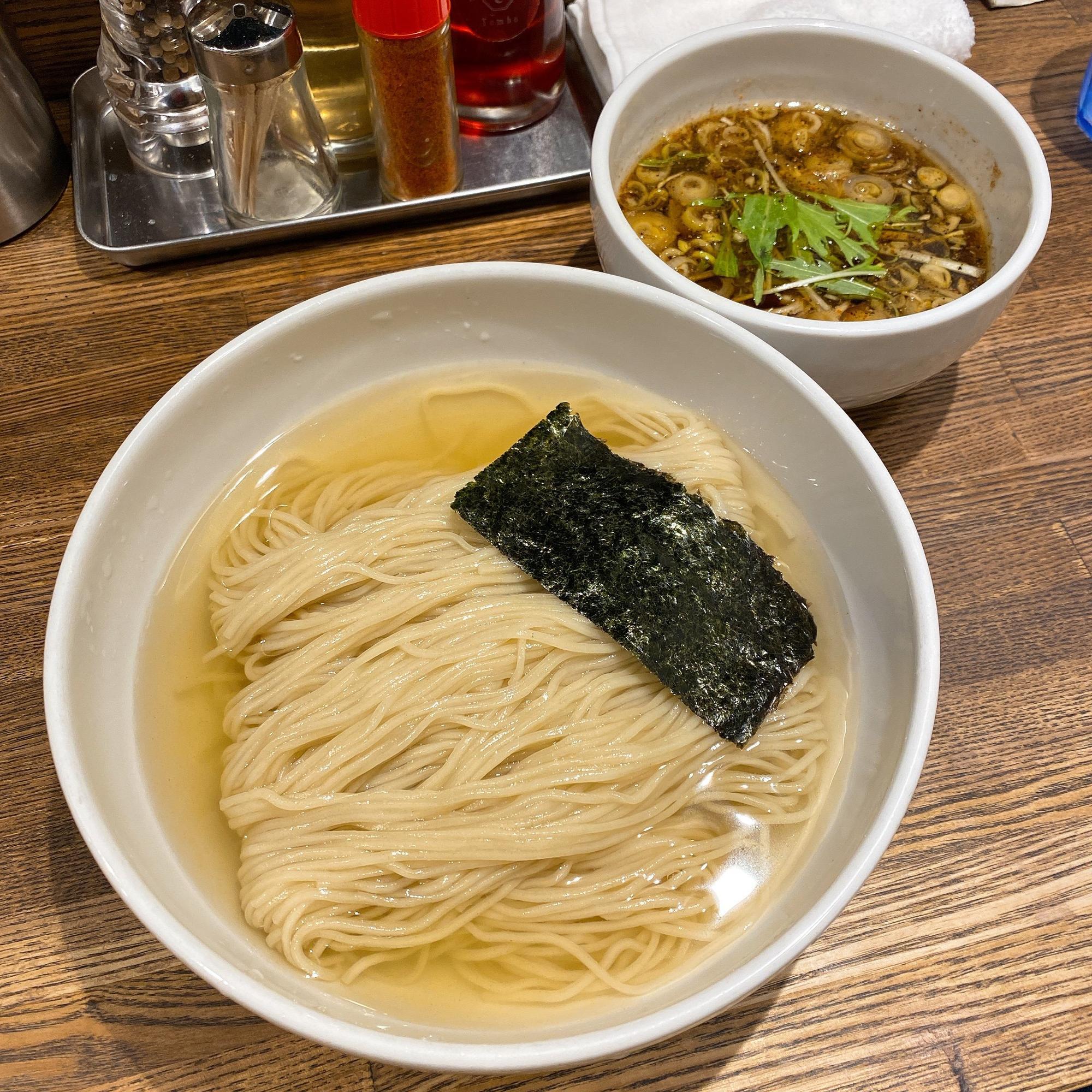 醤油のつけソバ、中盛り(¥1,000)