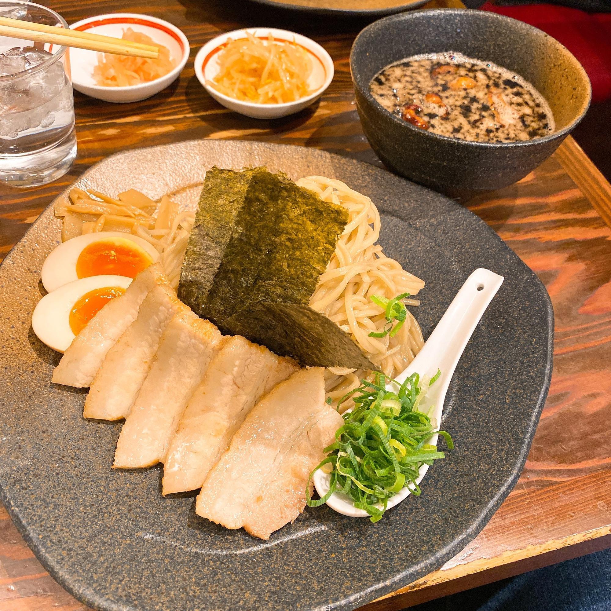 つけ麺もつ 並 スペシャル