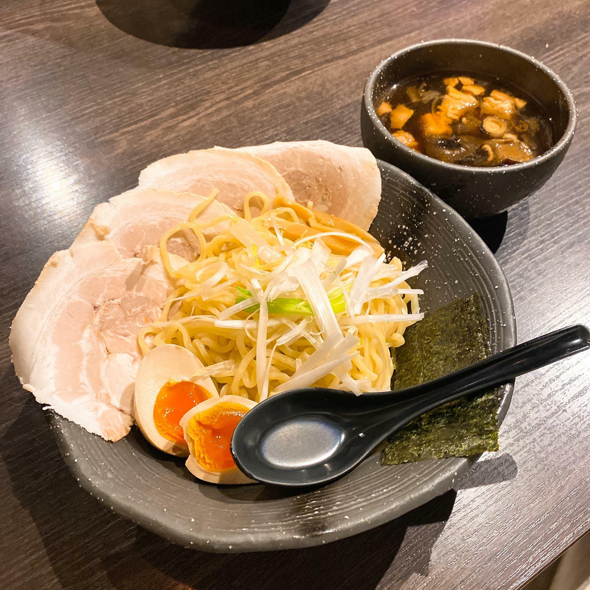 特製つけ麺（¥1,070）