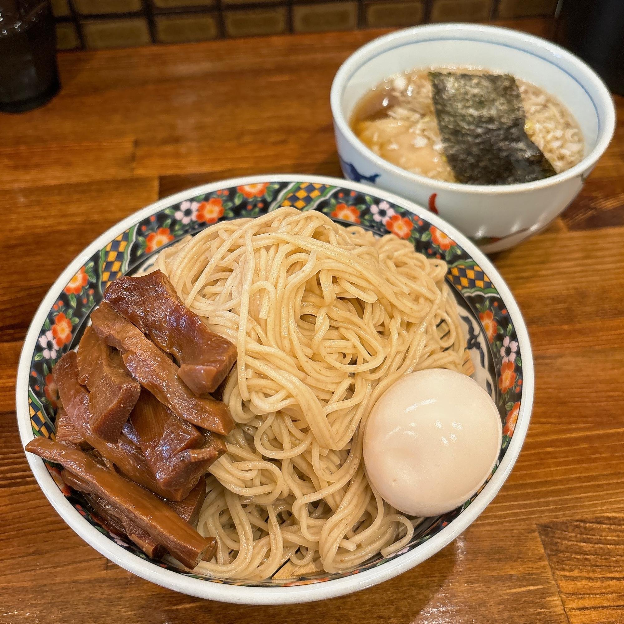 奈つやのもちもち雲呑味玉つけそば、めんま増し