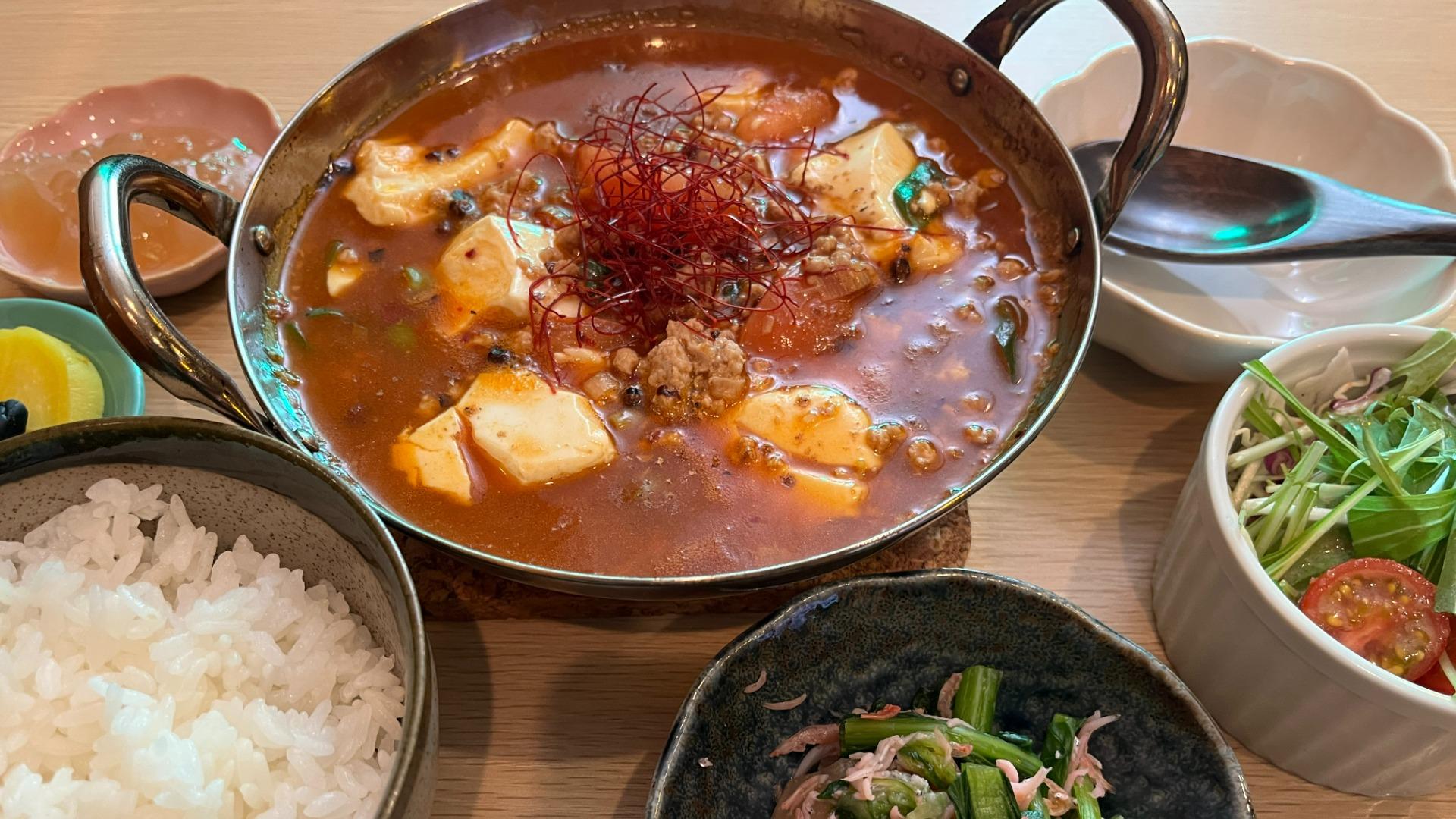 まあぼう Amazon.co.jp: [冷蔵] 日本ハム 中華名菜 四川辛口 麻婆豆腐