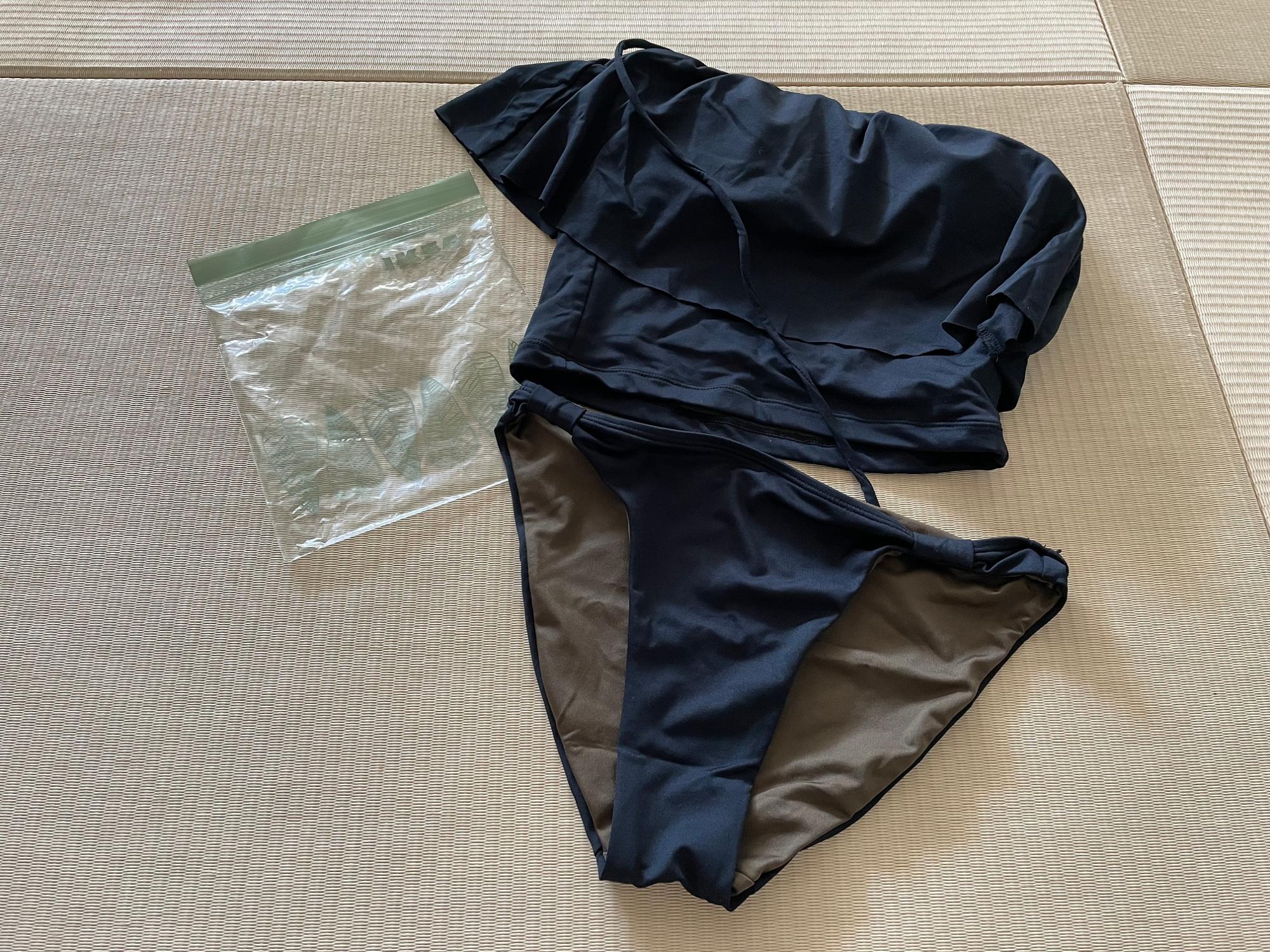 ビキニはバラバラにならないよう1セットにして収納