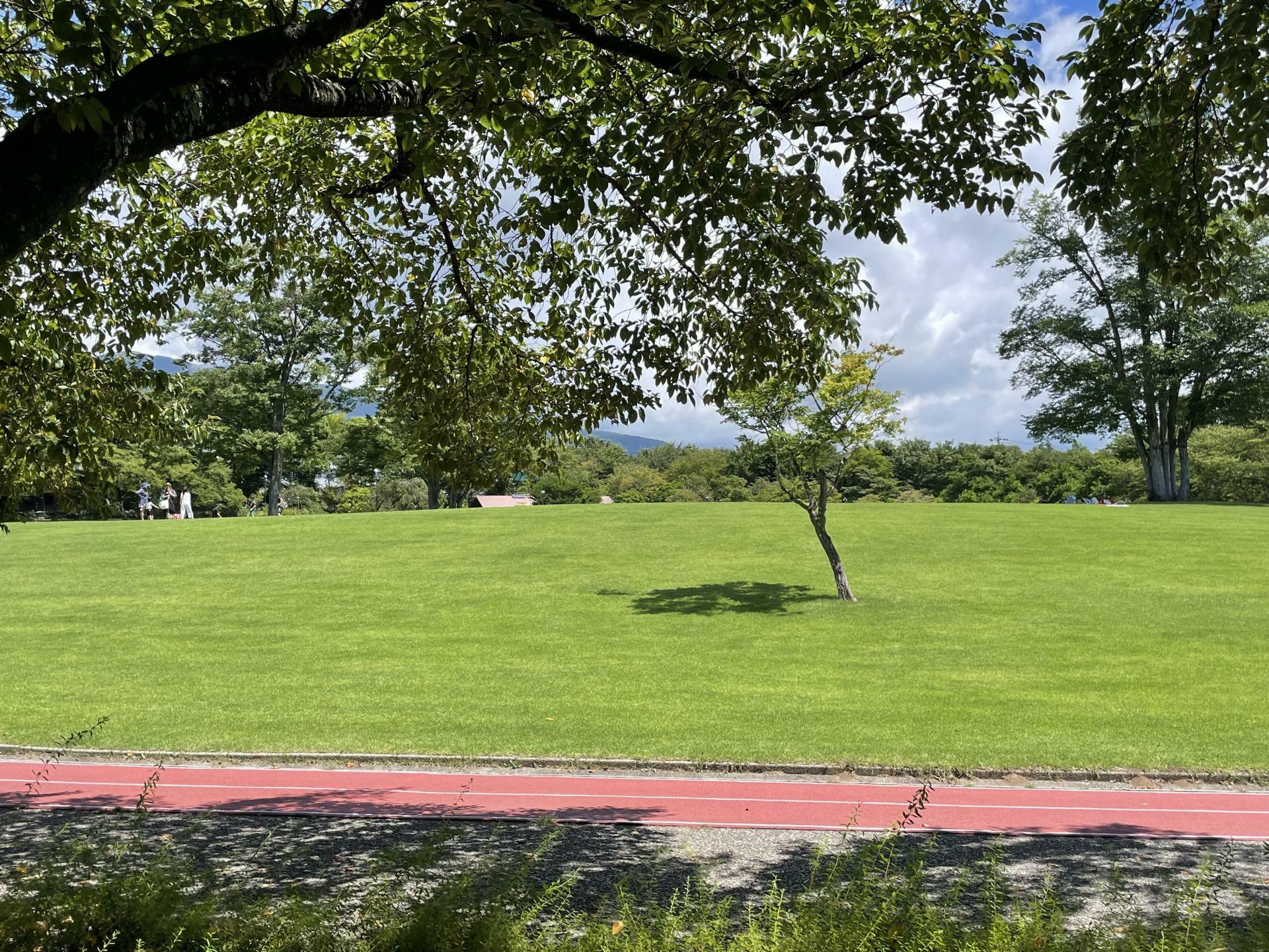 東御中央公園