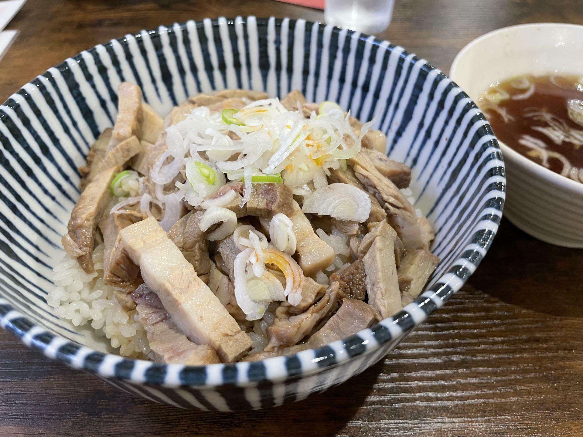 チャーシュー丼