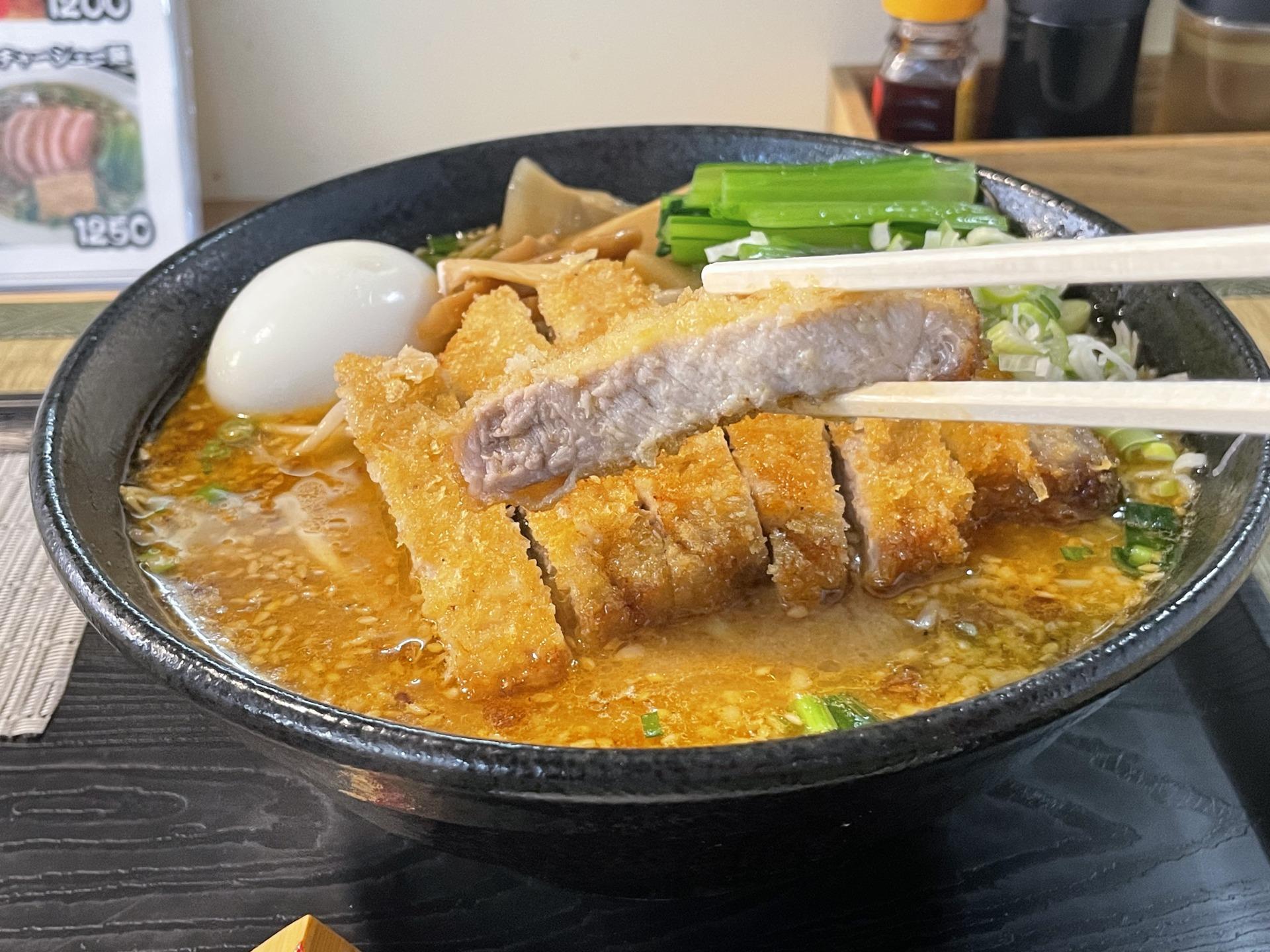 味噌カツ拉麺