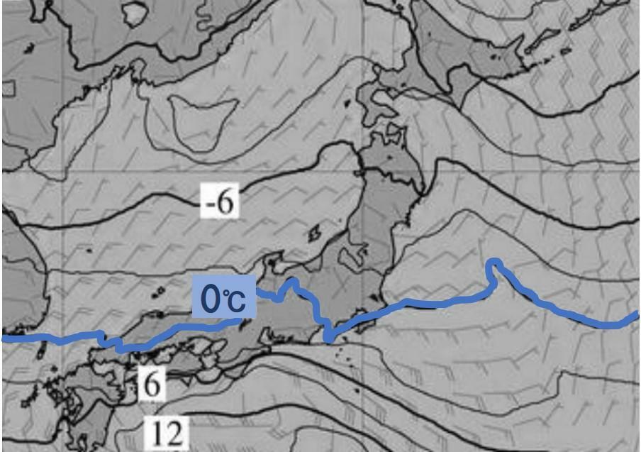 2月5日21時の925hPa（上空約500m）の気温の予想。関東地方はほぼ全域が青で示した0度の線の北側に入っている。
