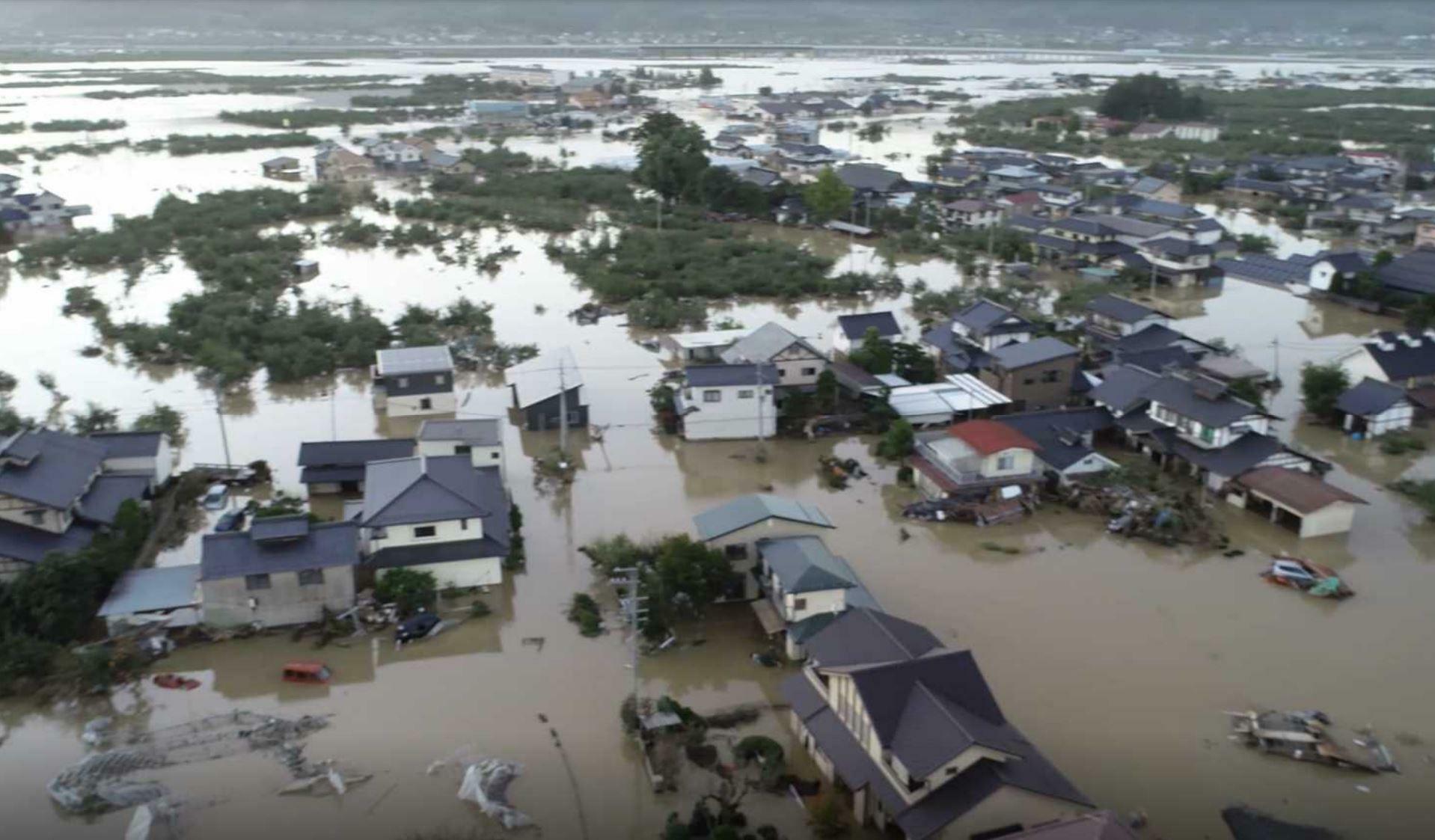 2019年台風19号（令和元年東日本）による長野市内の浸水の様子（国土交通省HPより）。