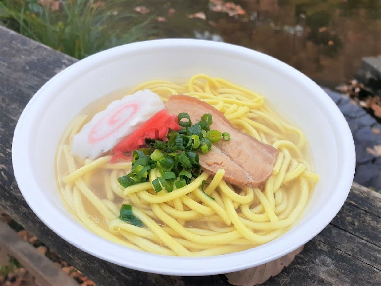 戸田市で、朝ごはんに「沖縄そば」を食べるのも、なんだか特別！