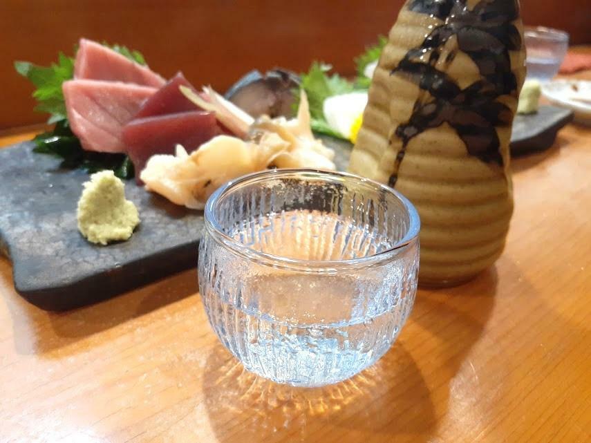 日本酒と刺身の組合せは最高！