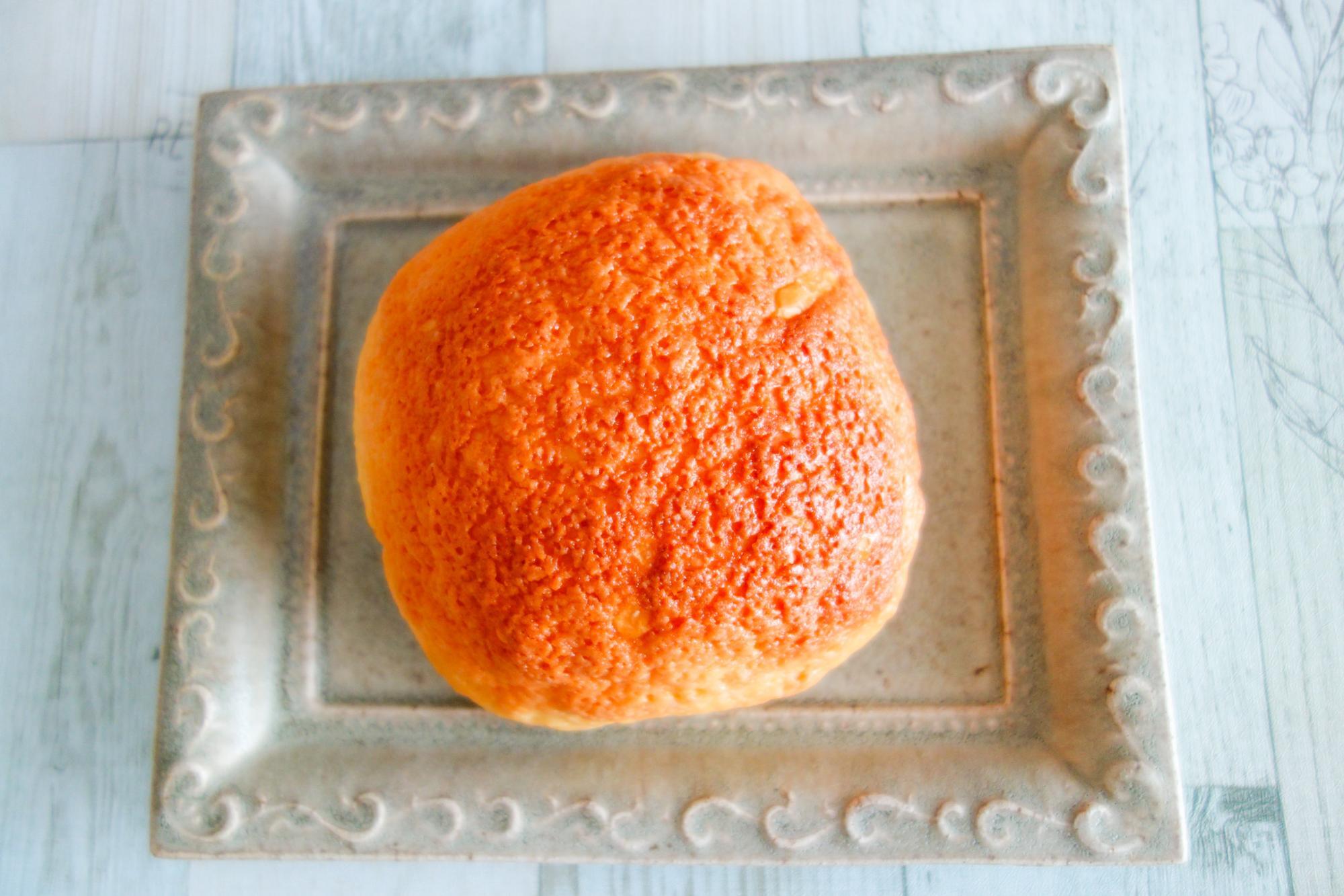 プレミアムメロンパン(240円)