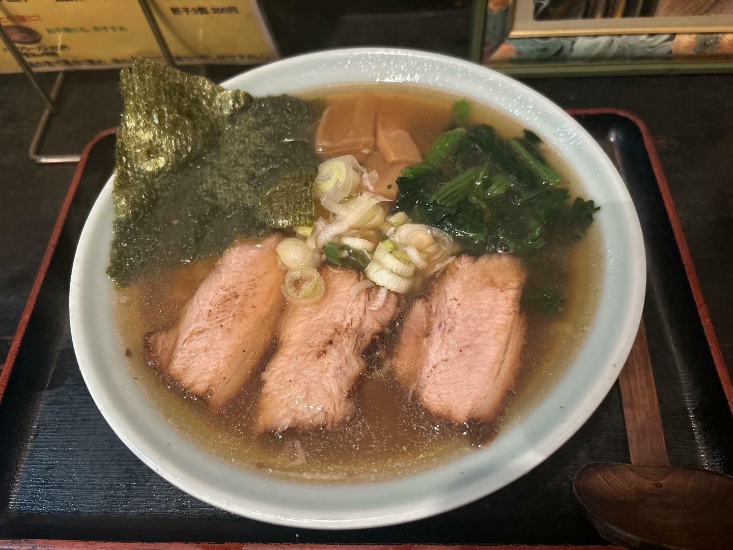 「醤油ラーメン」700円（税込）