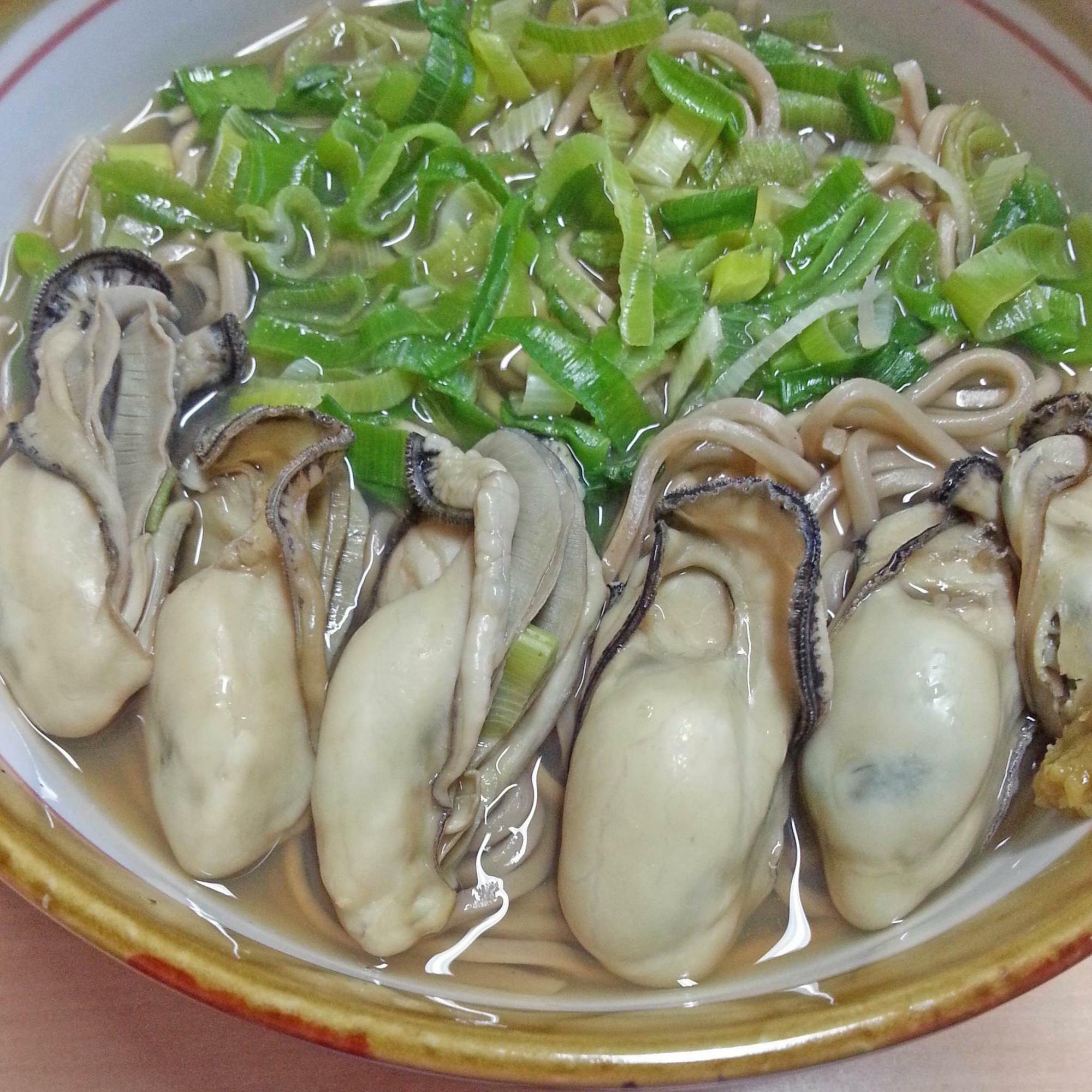 牡蠣ネギ蕎麦800円