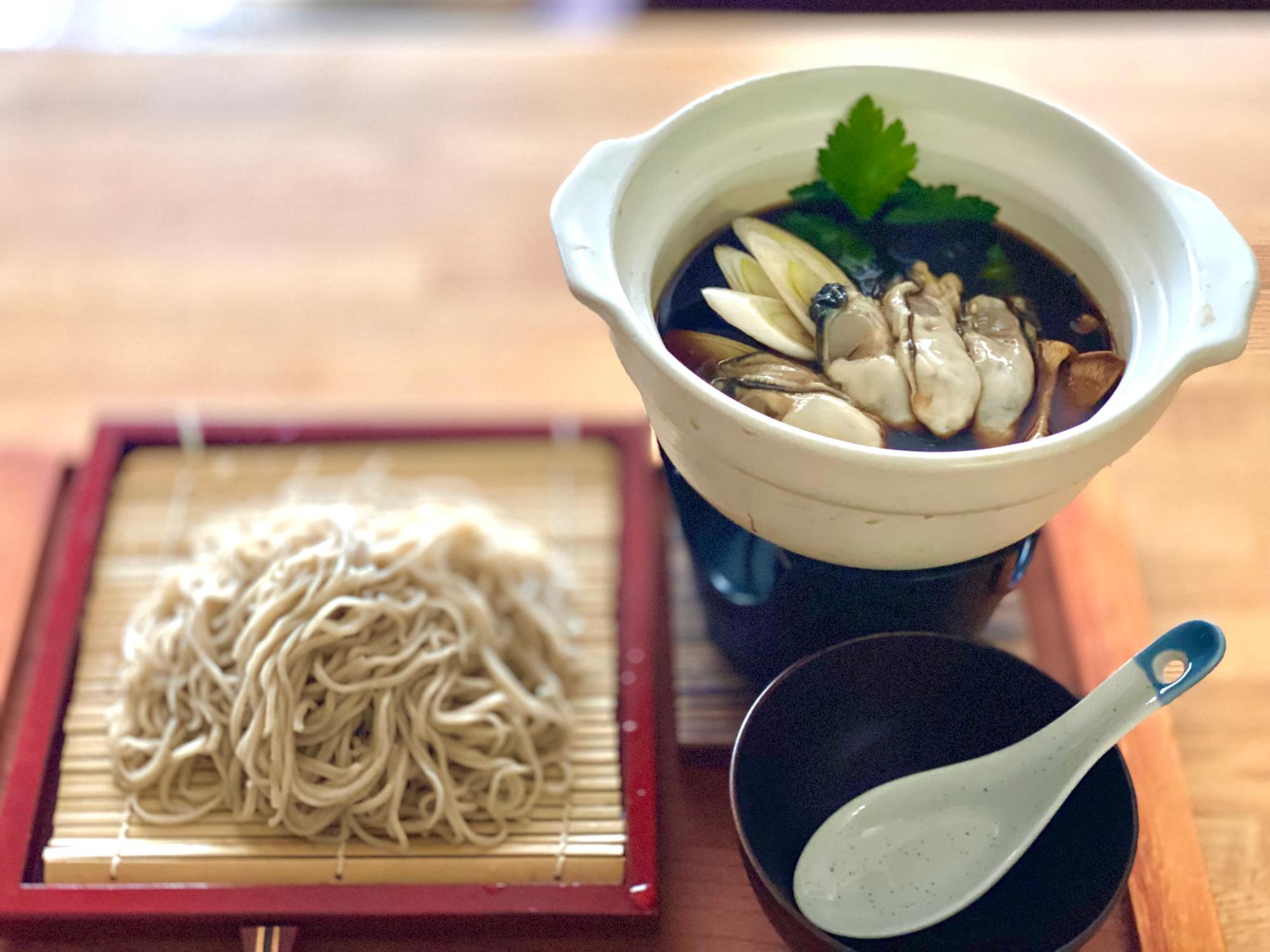 ｢牡蠣のつけ蕎麦」1,650円（要予約）