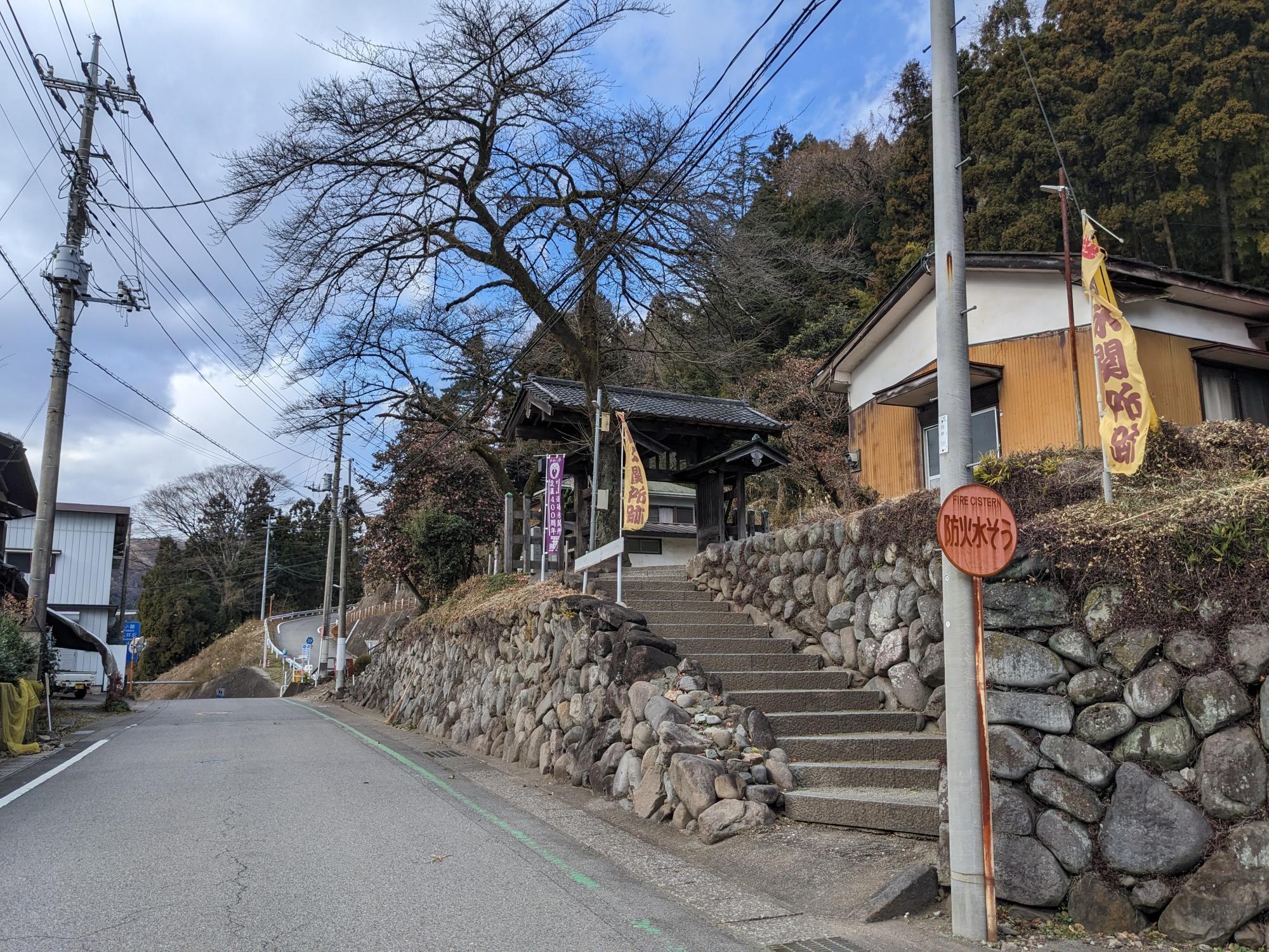 昭和30年代【レア】当時物☆横断歩道を守り続けた☆おまわりさん高さ1m20cm img_896efe3c875bd9a72ce60f353f