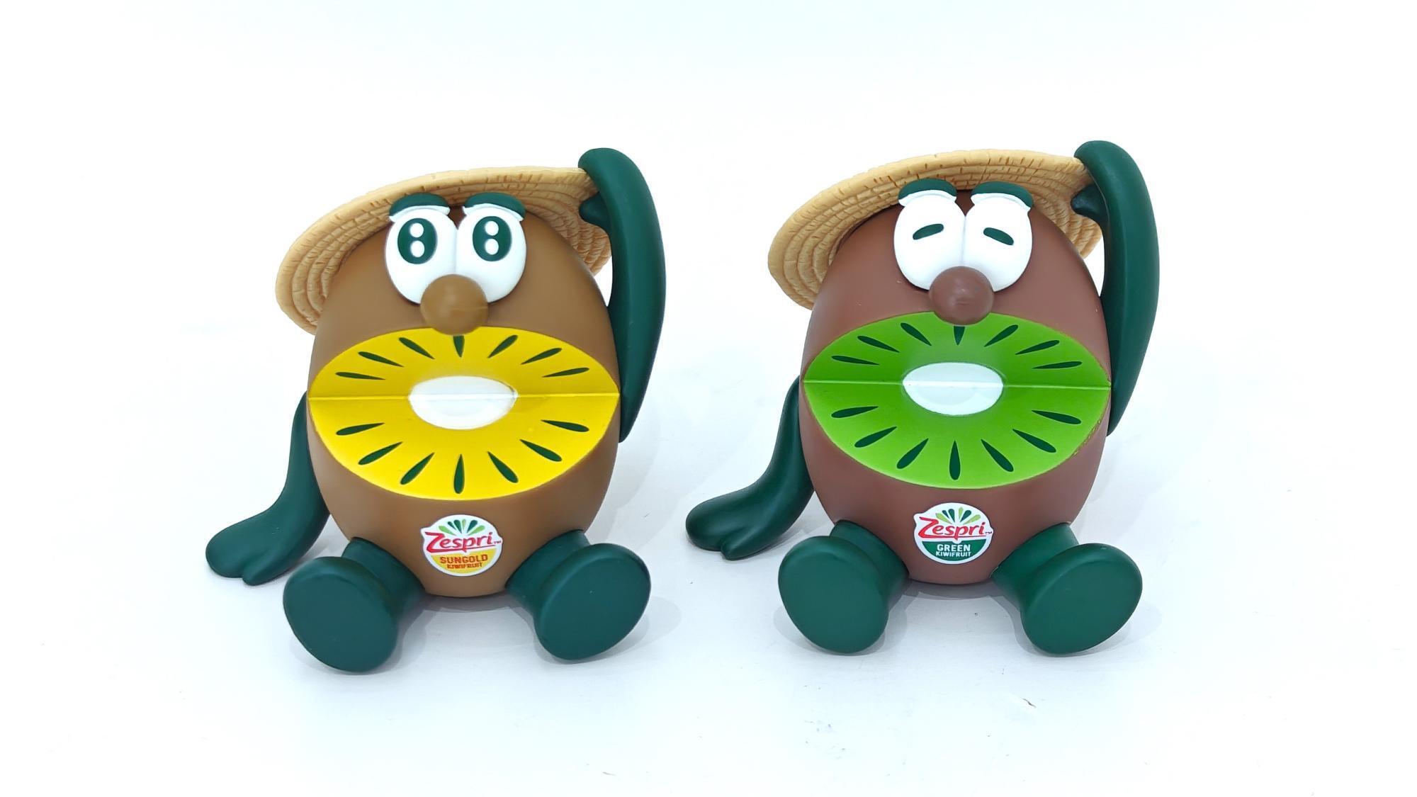 ゼウス キウイブラザーズフィギュア 7年目にして初めての立ちポーズ！毎年、SNSで話題沸騰の数量限定