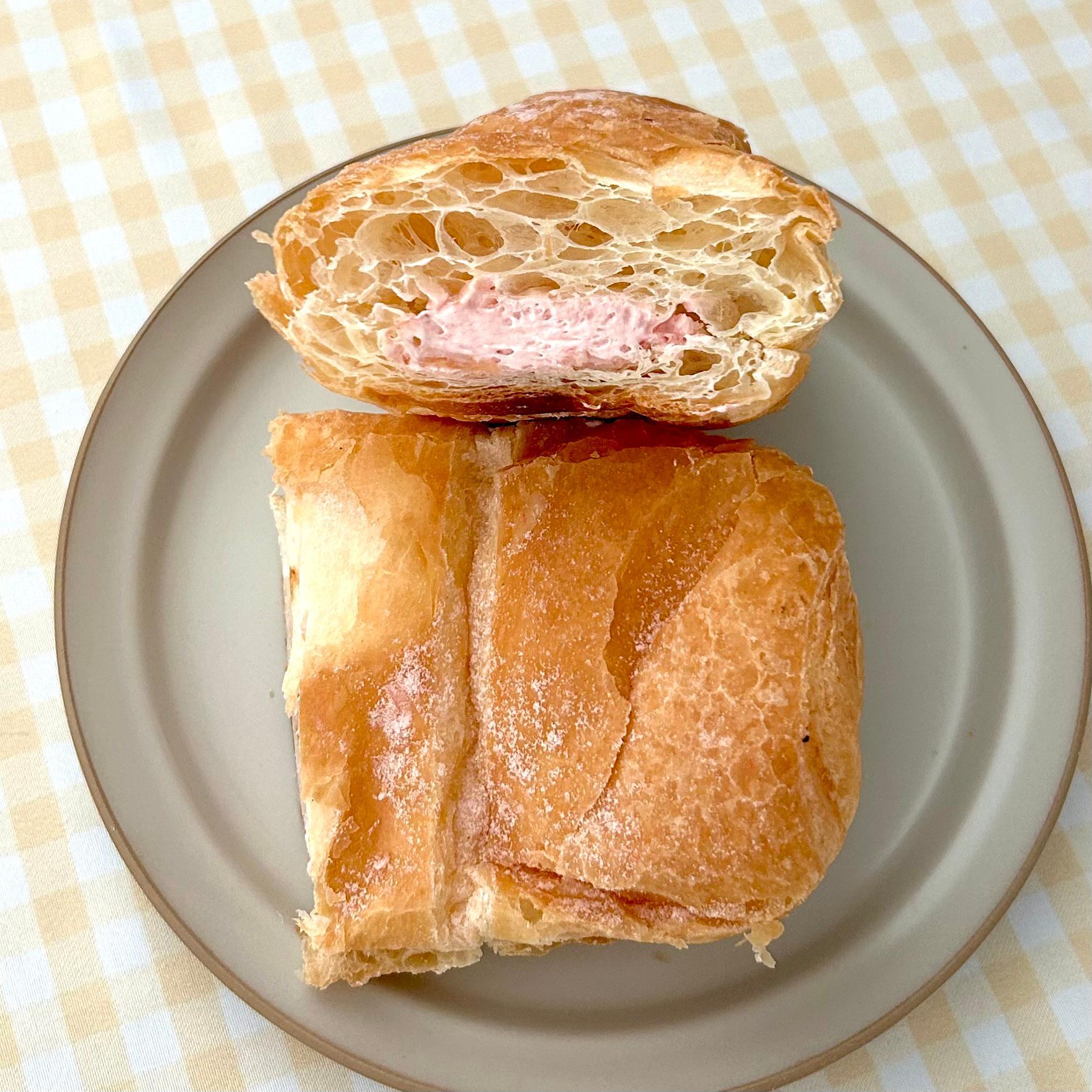 ローソン】やばいくらいにおいしい！デニッシュ生地まで生仕様