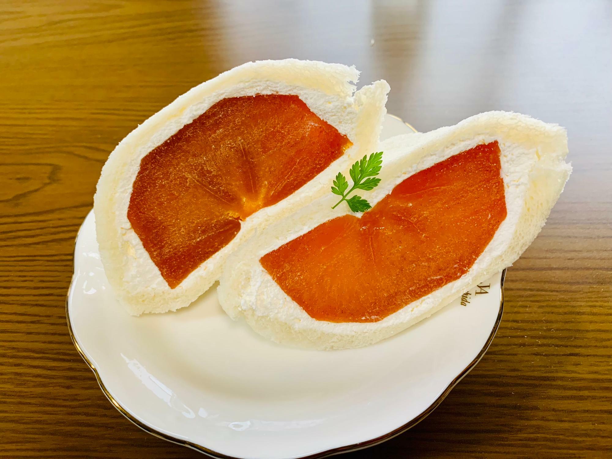 次郎柿のフルーツサンド