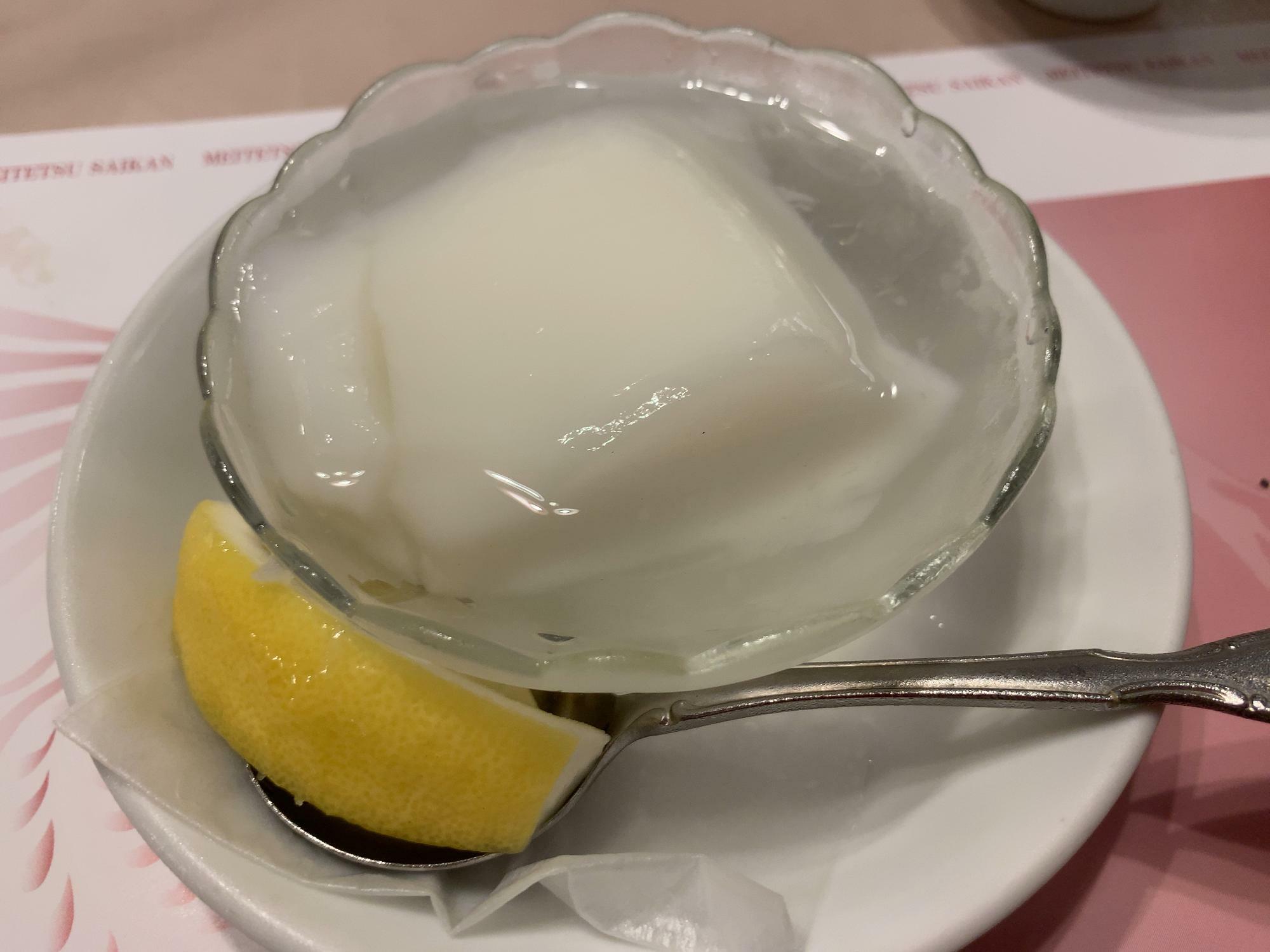 杏仁豆腐レモン風味
