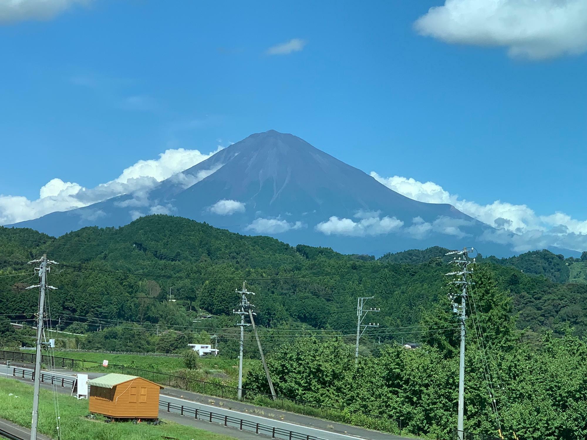 いつ噴火してもおかしくないと言われる富士山
