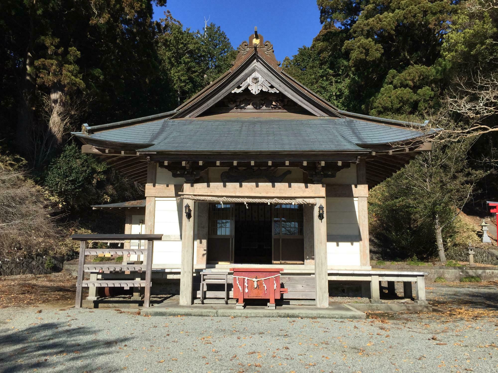 村山浅間神社拝殿