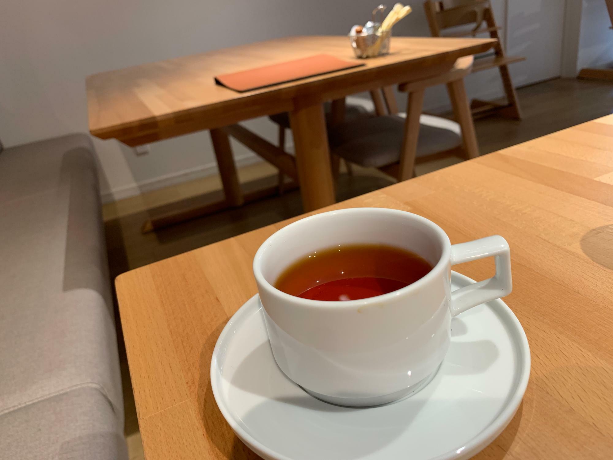 新井園さんの和紅茶
