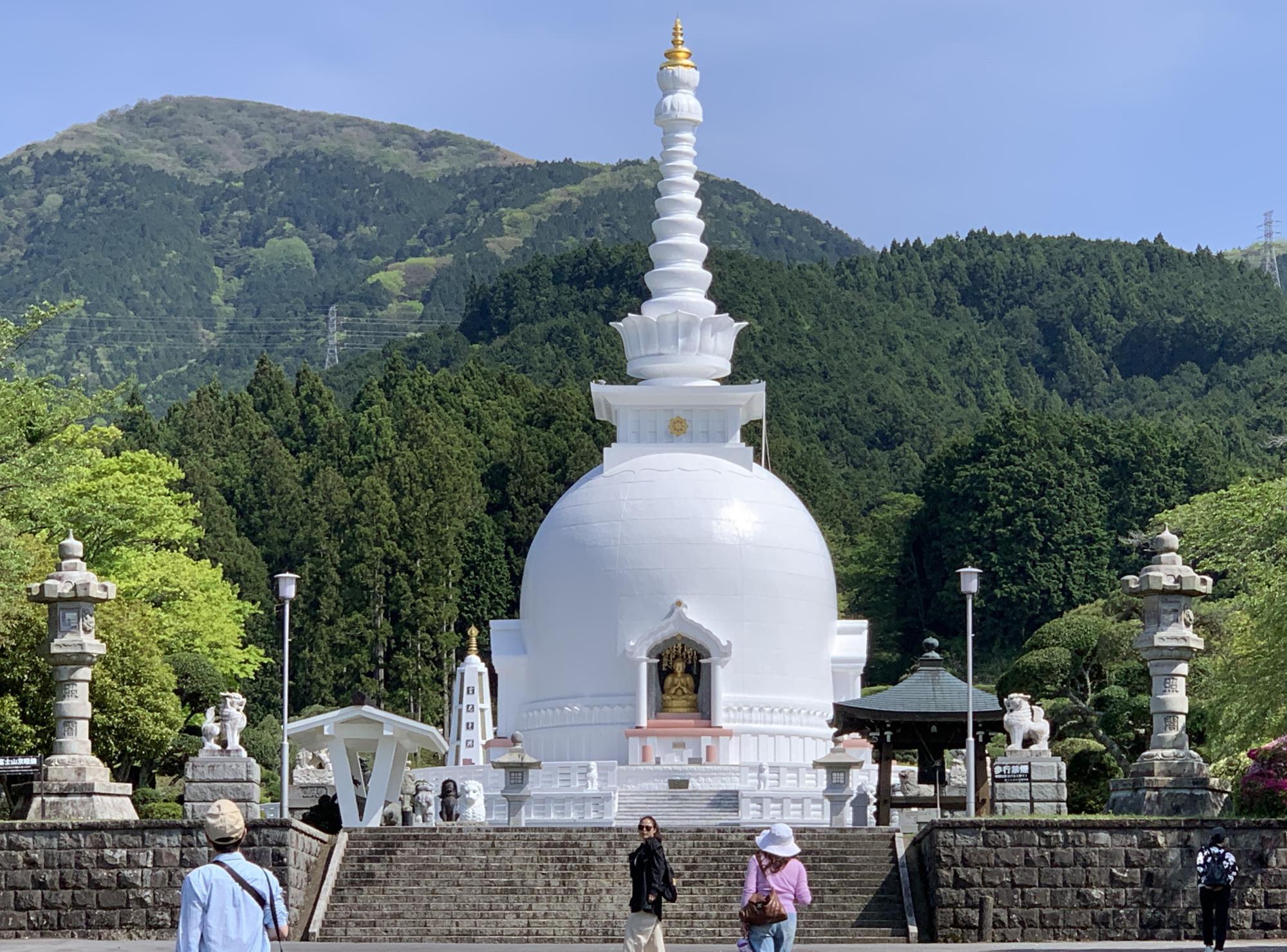 仏舎利塔